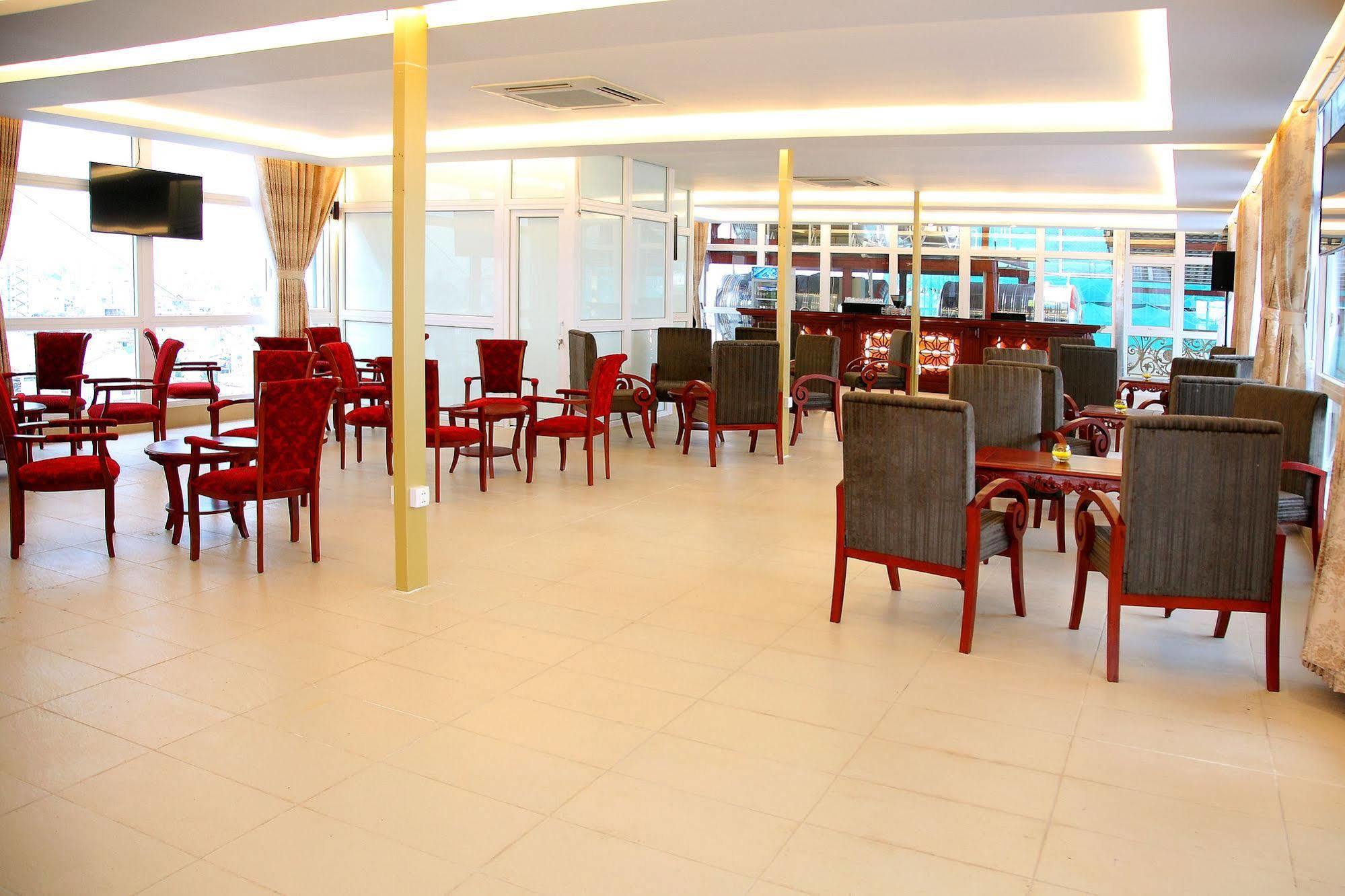 Minh Tam Phu Nhuan & Hotel Ho Chi Minh City
