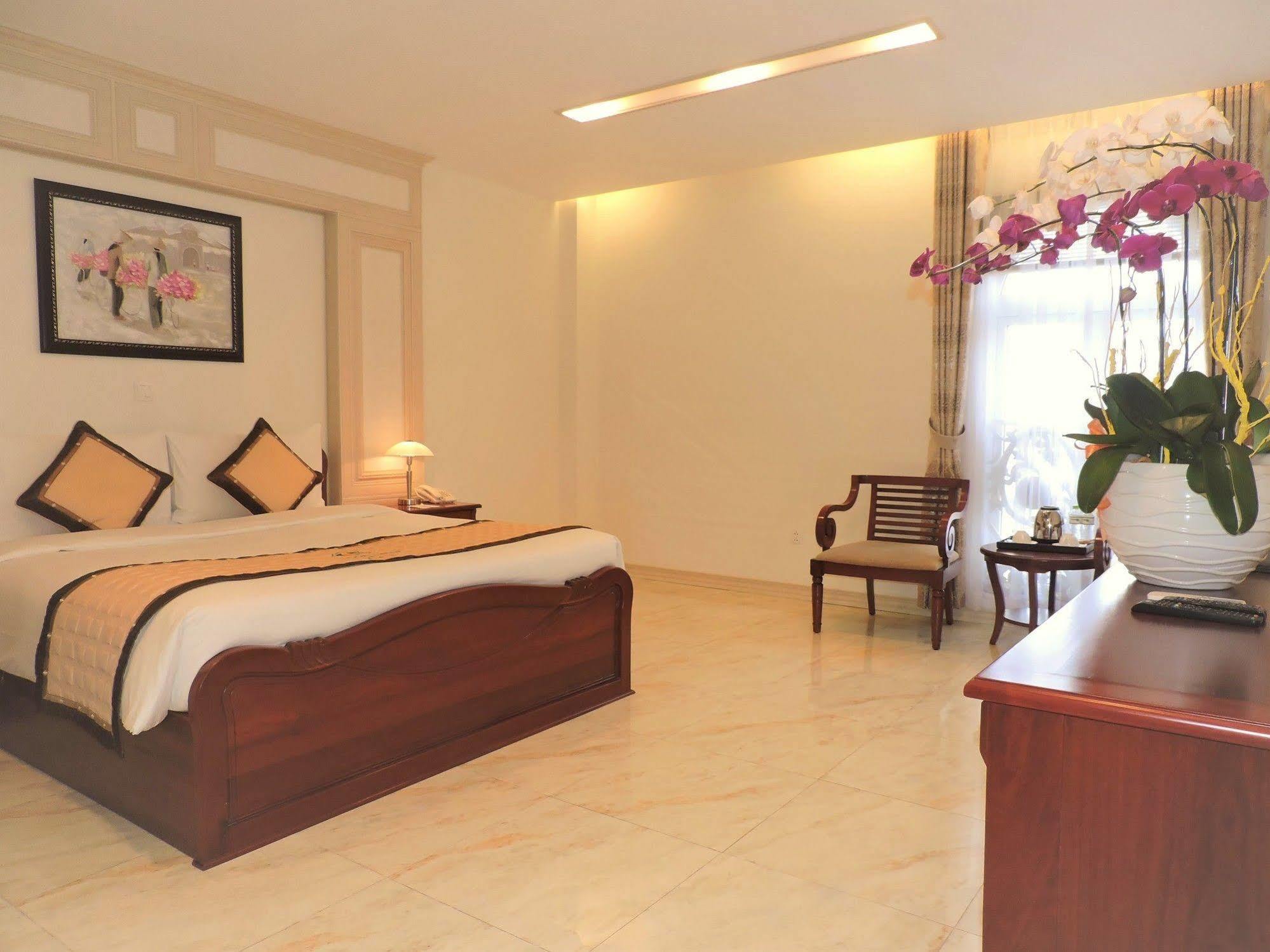 Minh Tam Phu Nhuan & 3* Ho Chi Minh City
