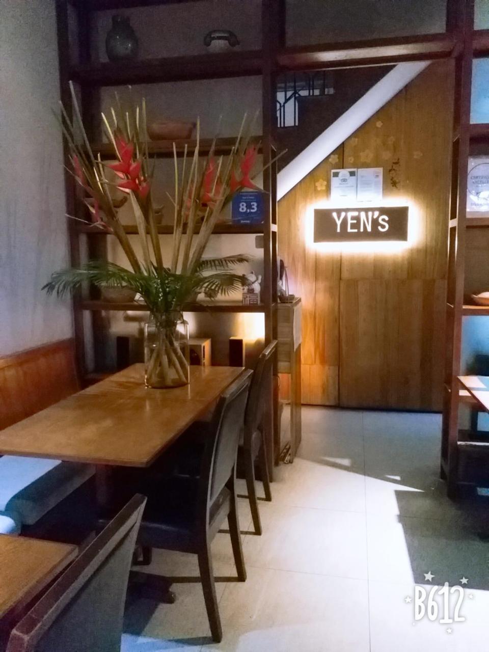 Hotel Yen's *