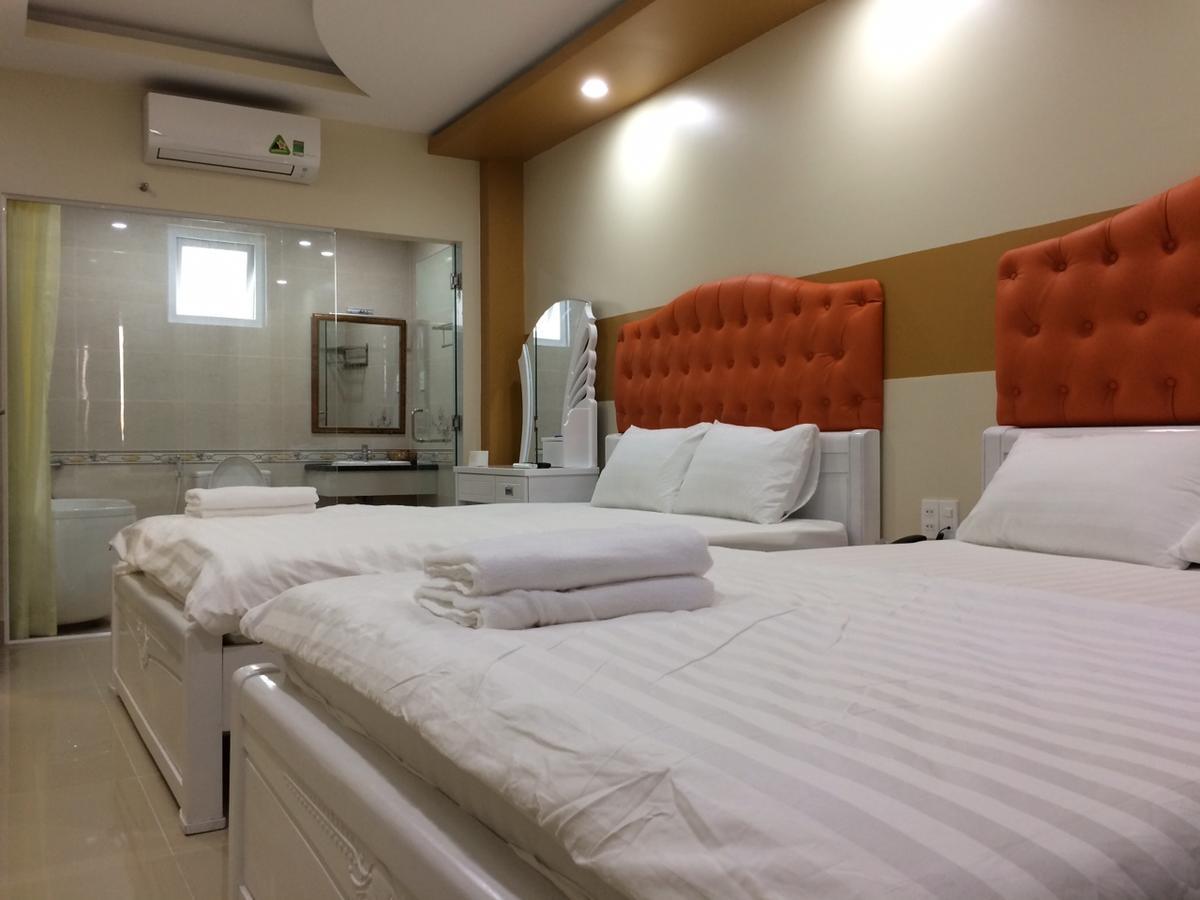 Sweet Hotel 2*
