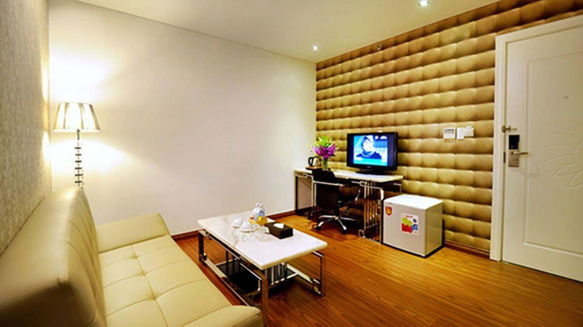 Sun Flower Luxury Hotel 3*