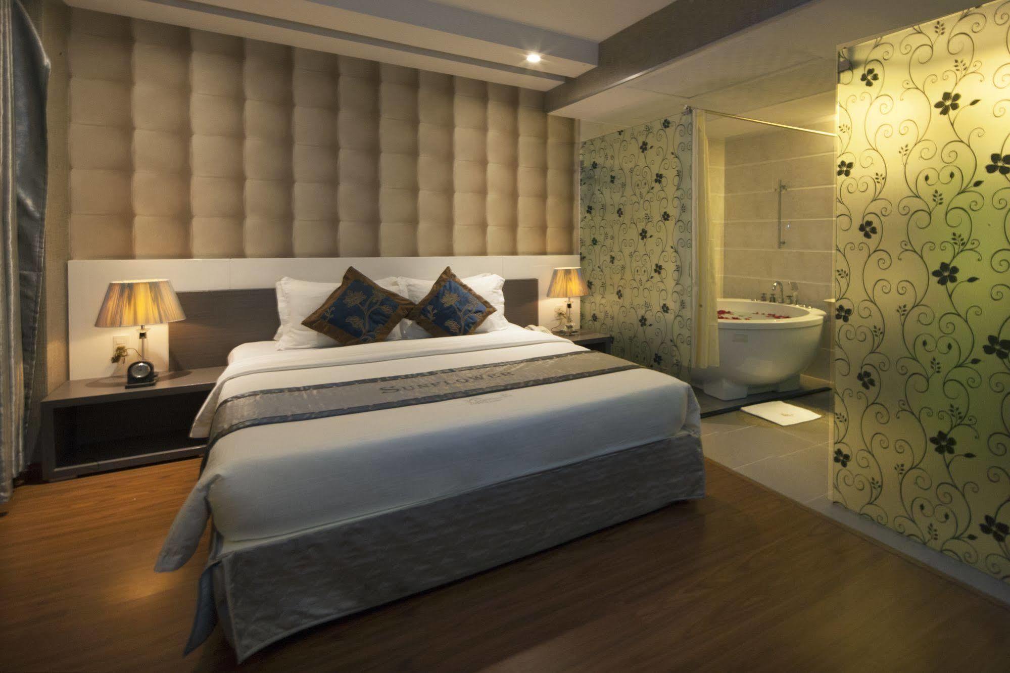 Sun Flower Luxury