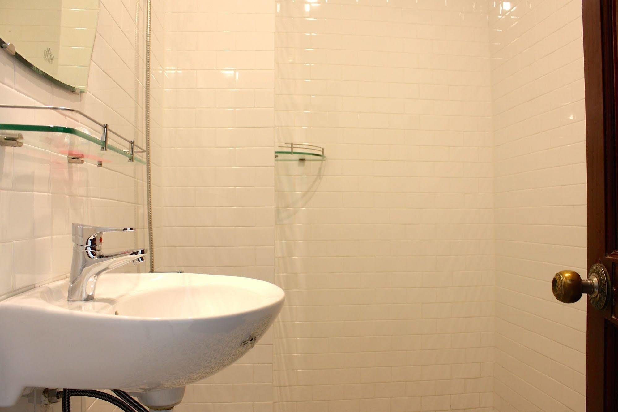 Hanh Chuong Hotel