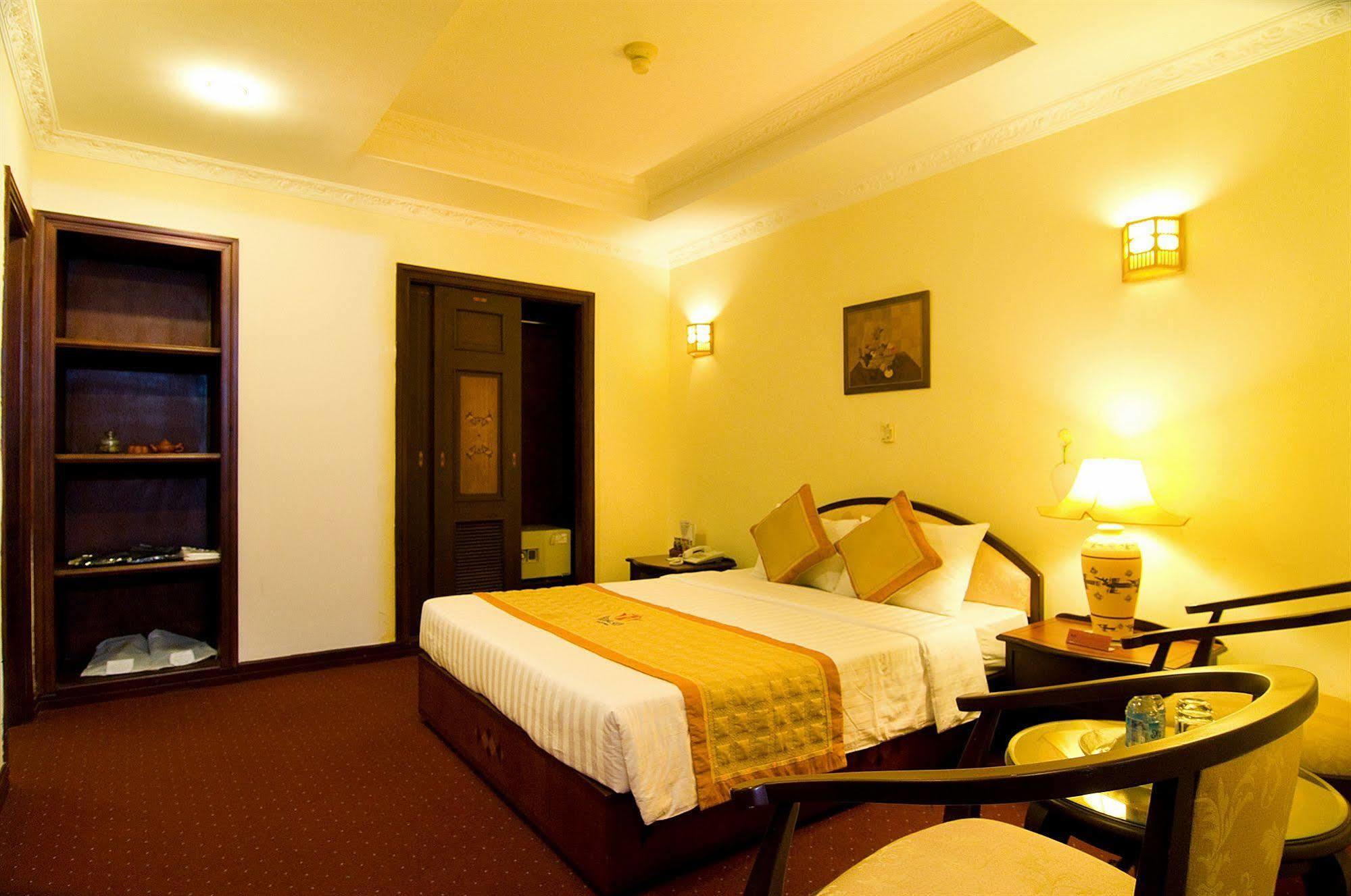 Hotel Huong Sen Ho Chi Minh City