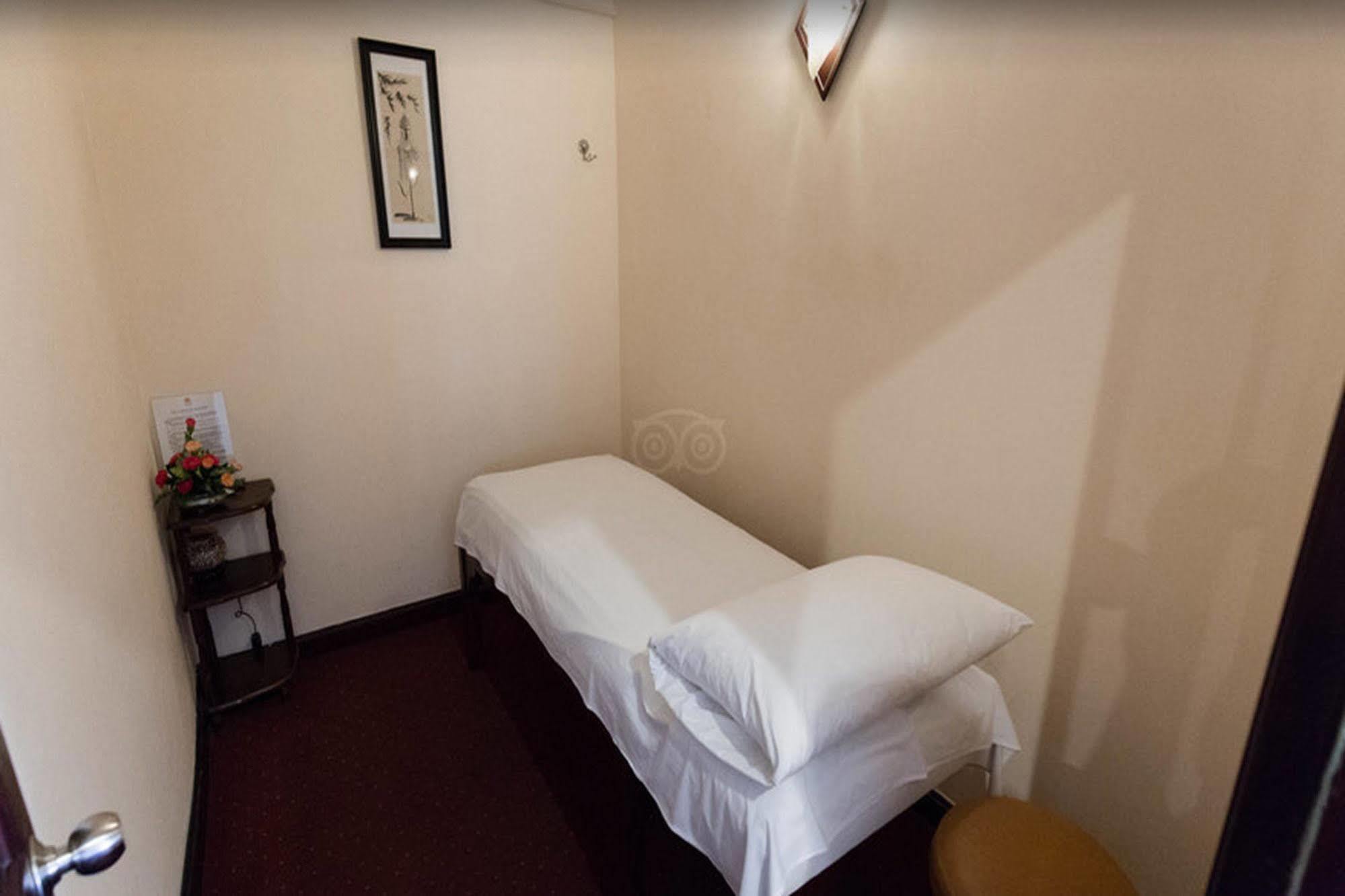 Hotel Huong Sen 3*