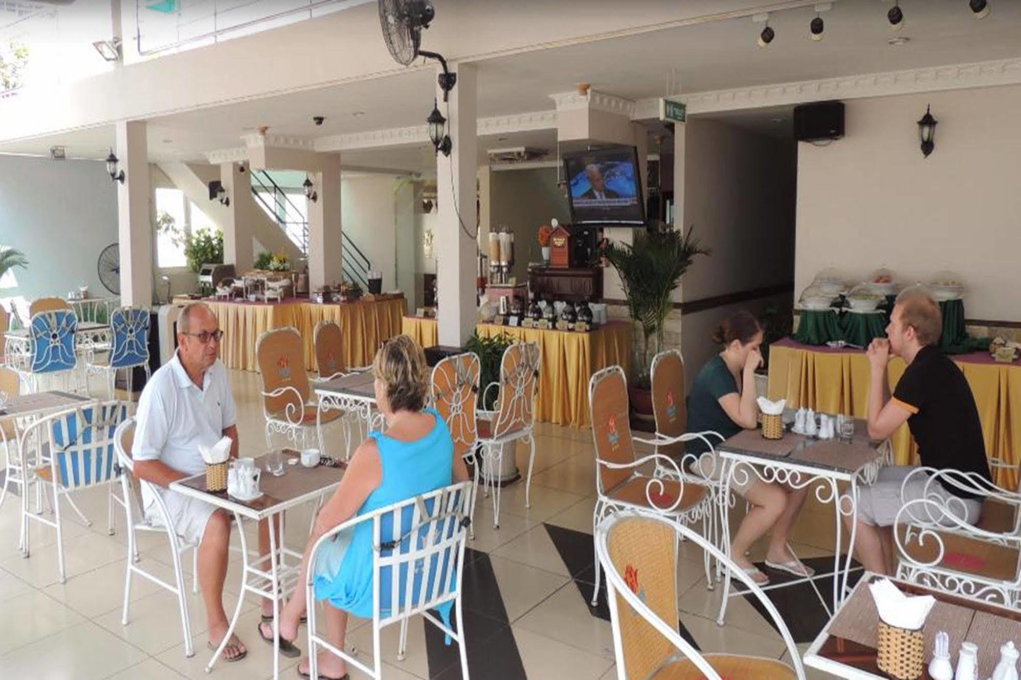 Hotel Huong Sen