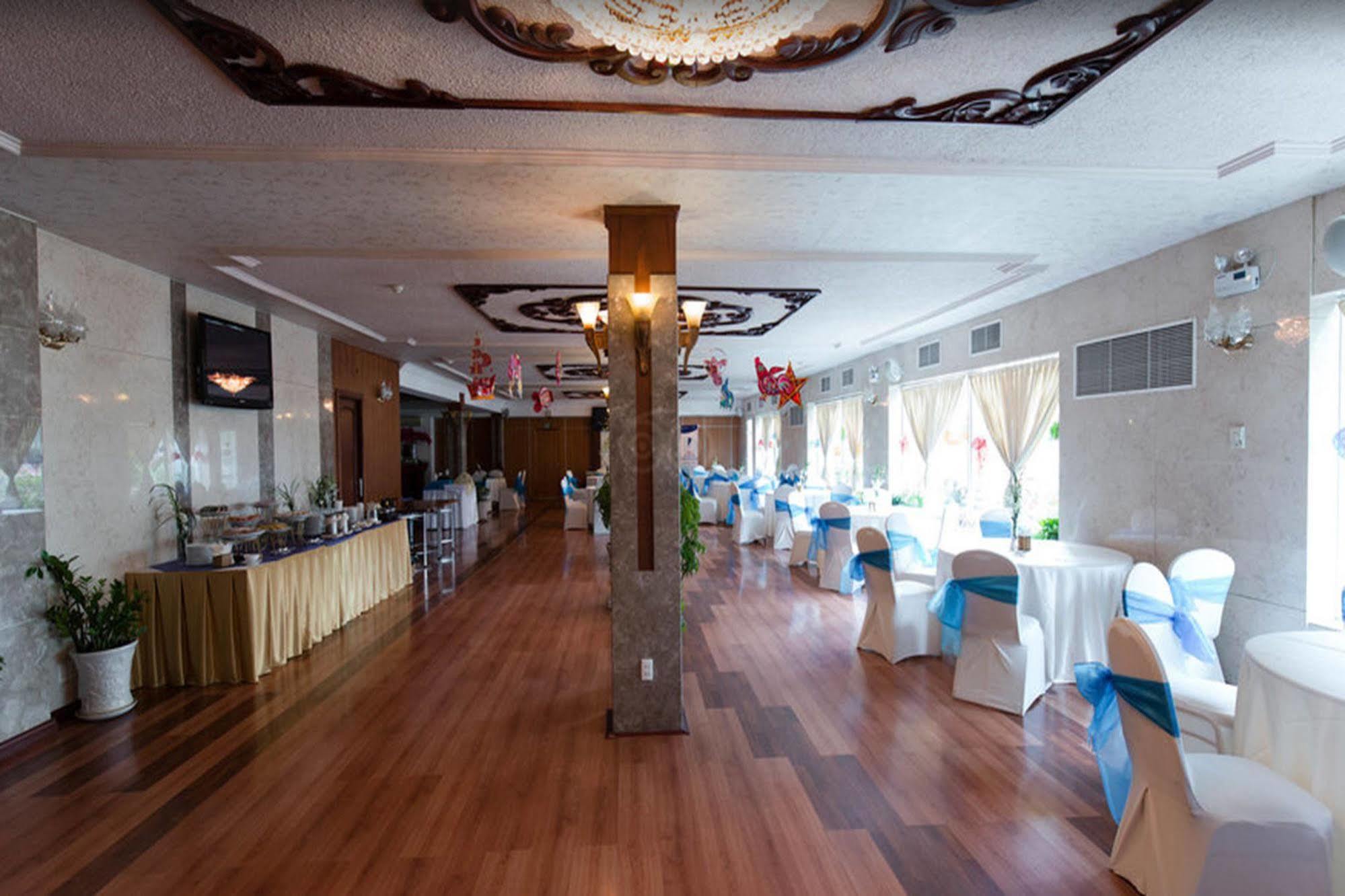 Hotel Huong Sen