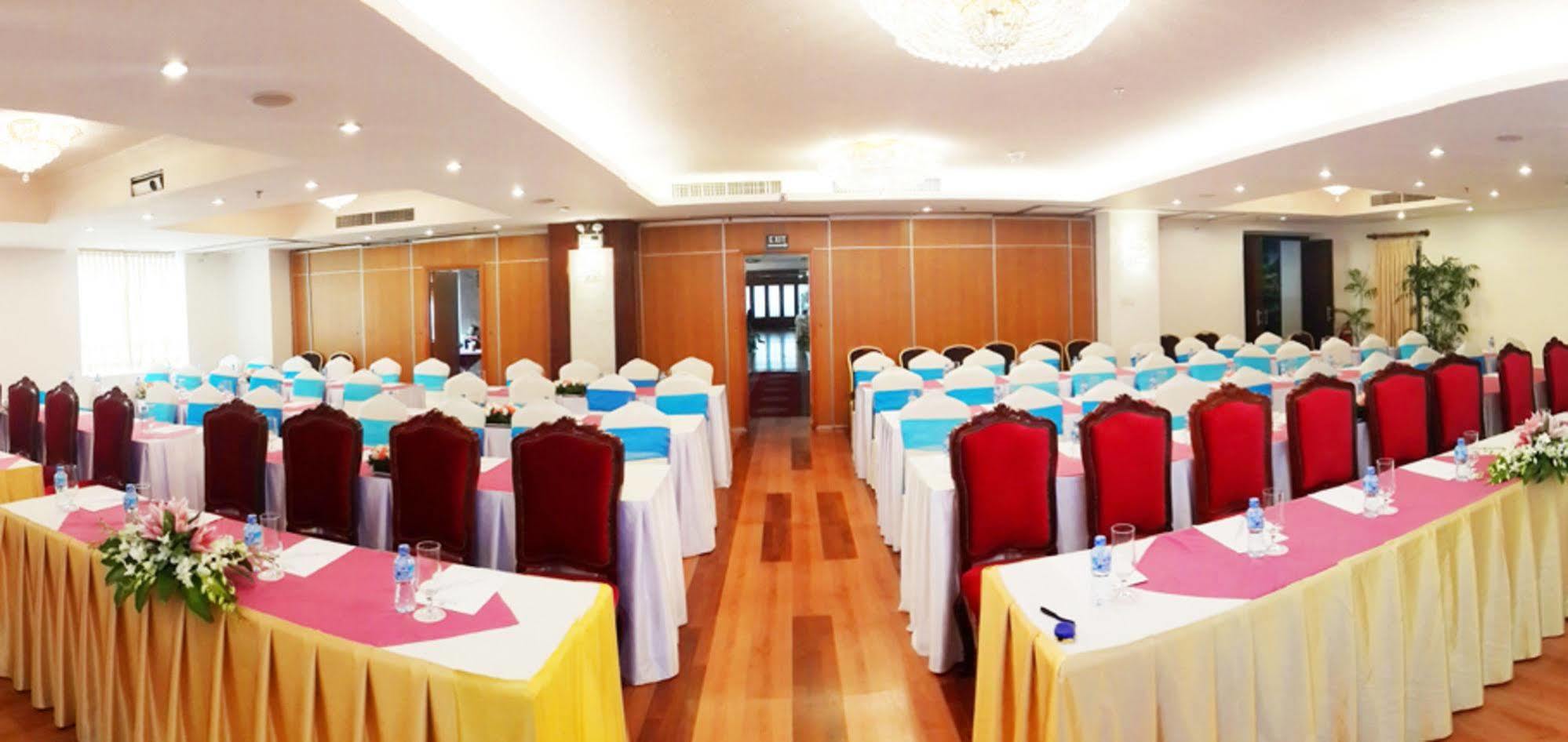 Hotel Huong Sen