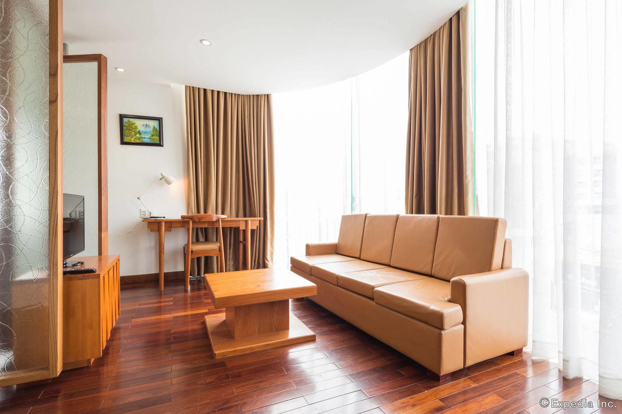 Hotel Cosmopolitan Ho Chi Minh City