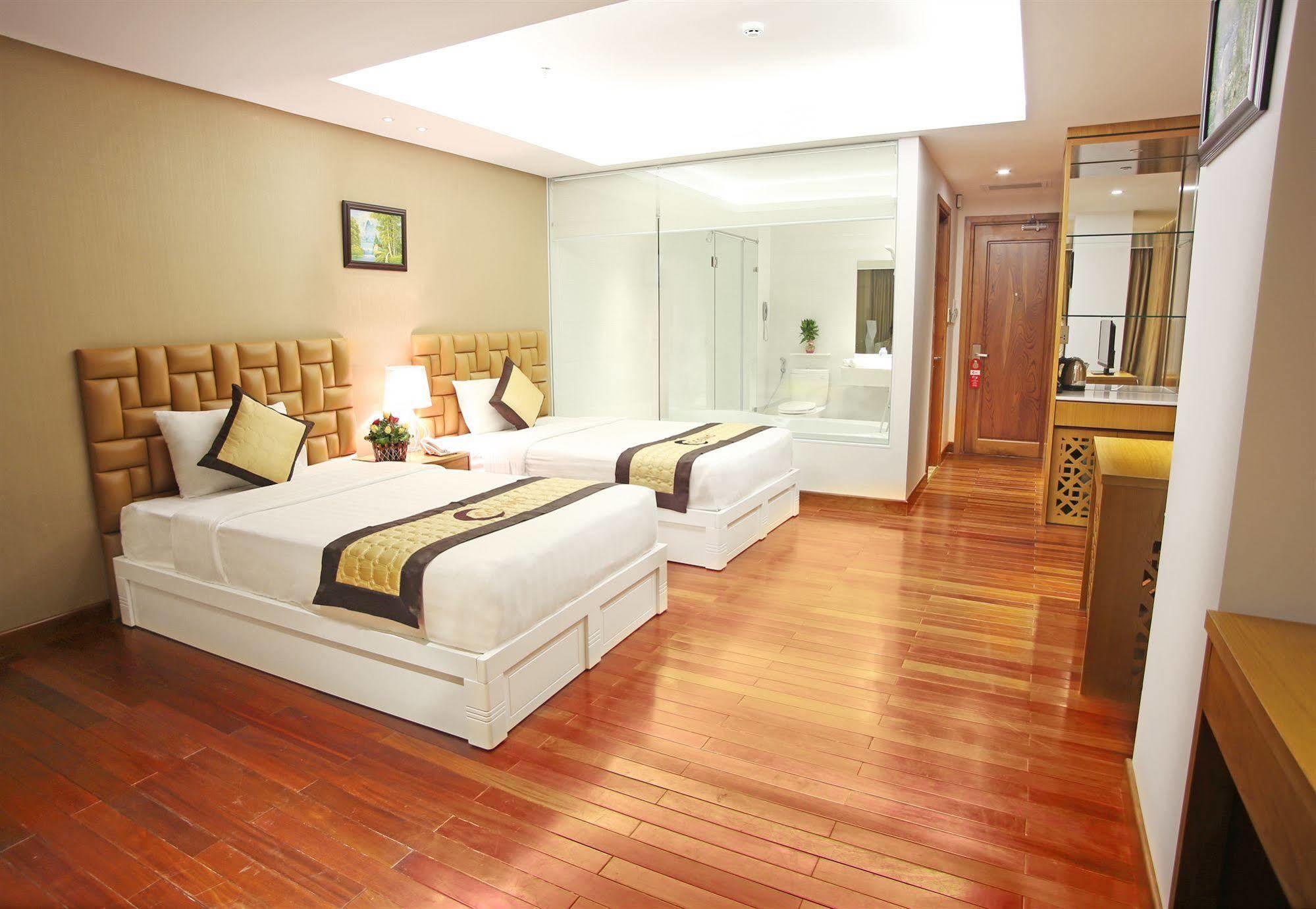 Cosmopolitan Hotel