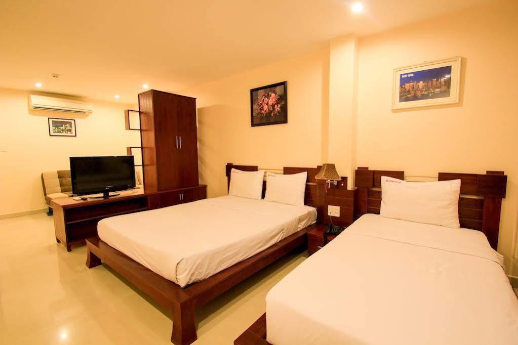 Ipeace - Bui Vien Walking Street Hotel Ho Chi Minh City