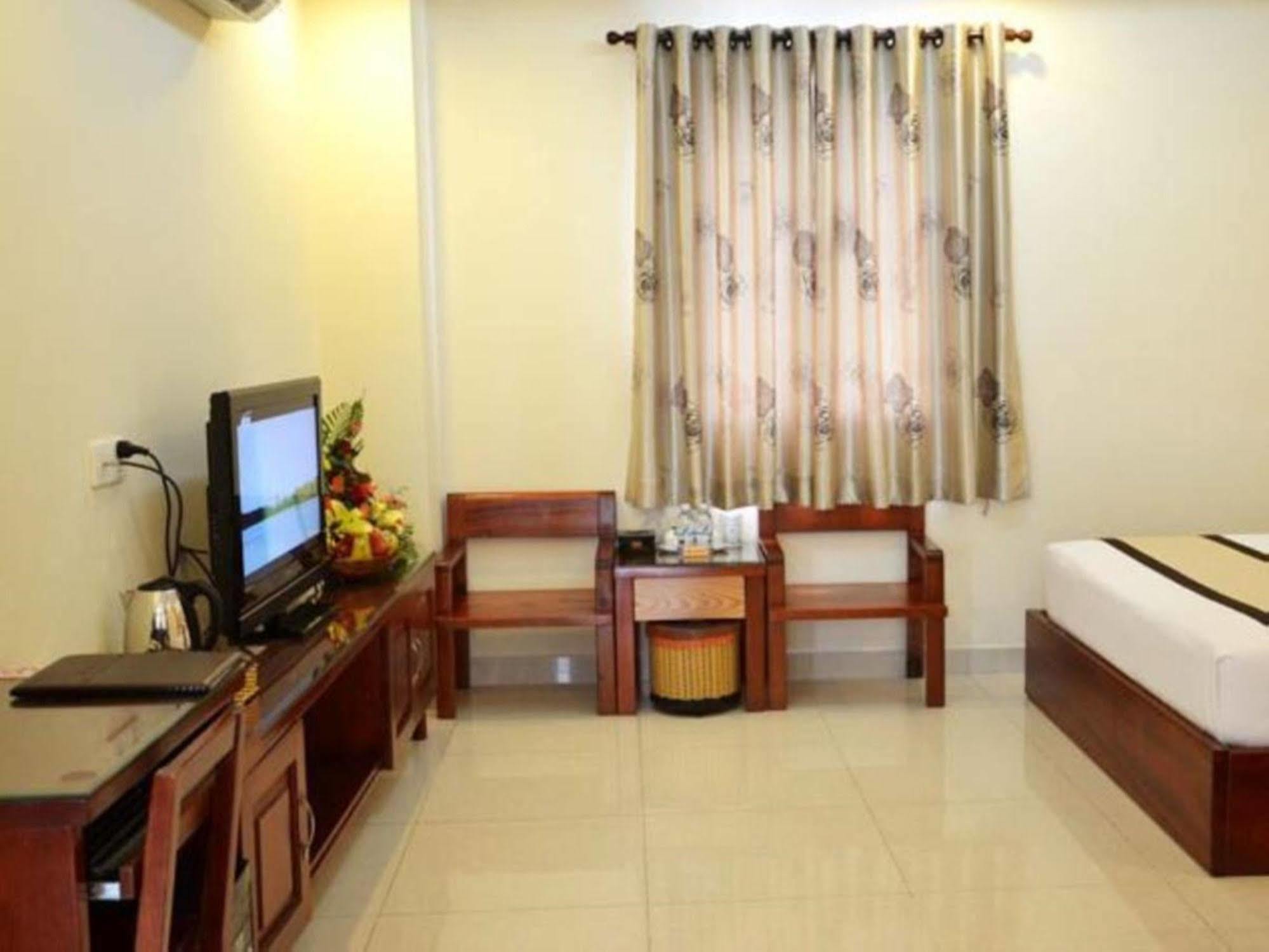 Saigon Europe & Hotel 3*