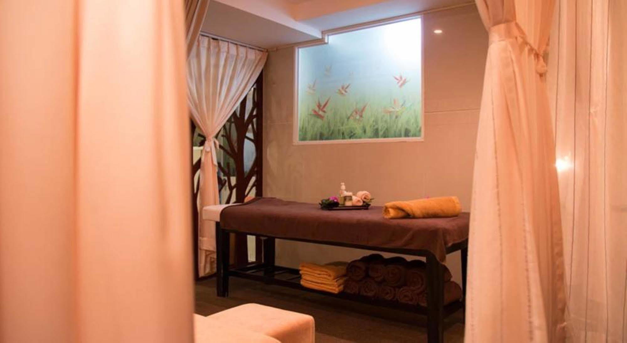 Hotel Saigon Europe & Ho Chi Minh City