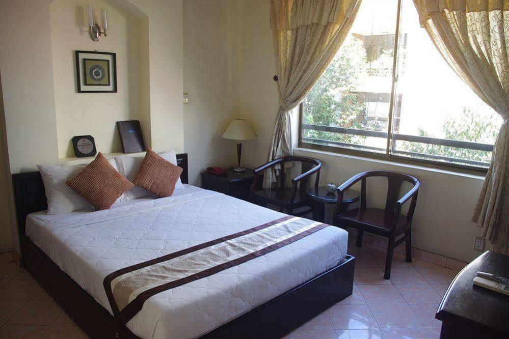 Anh Duy - Nguyen Cong Tru The Bitexco Neighbour Hotel 3*