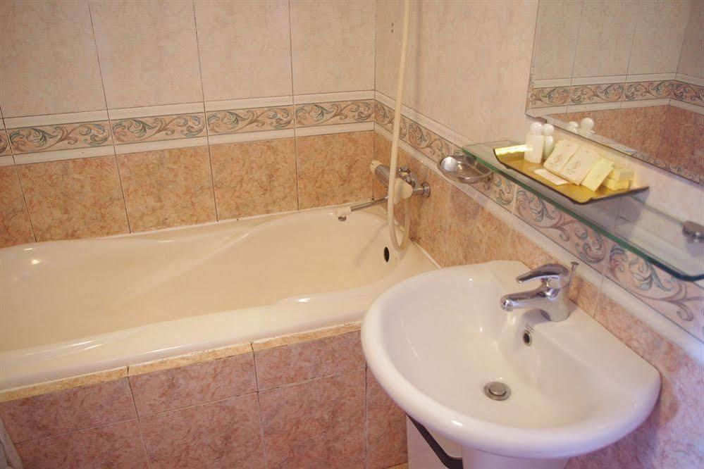 Anh Duy - Nguyen Cong Tru The Bitexco Neighbour Hotel Ho Chi Minh City