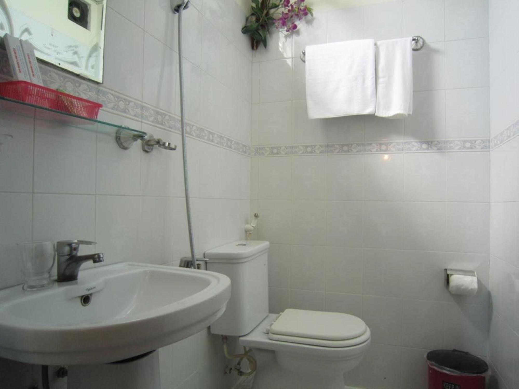 Tan Hoang Long District 5 Hotel