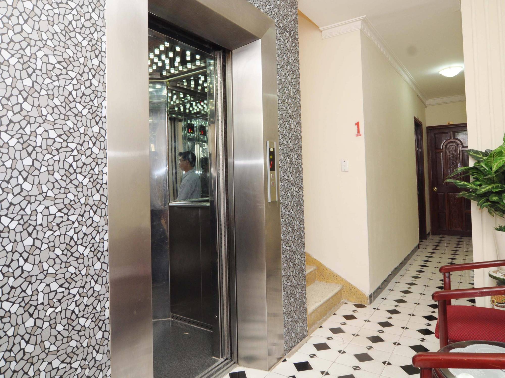 Tan Hoang Long District 5 Hotel Ho Chi Minh City
