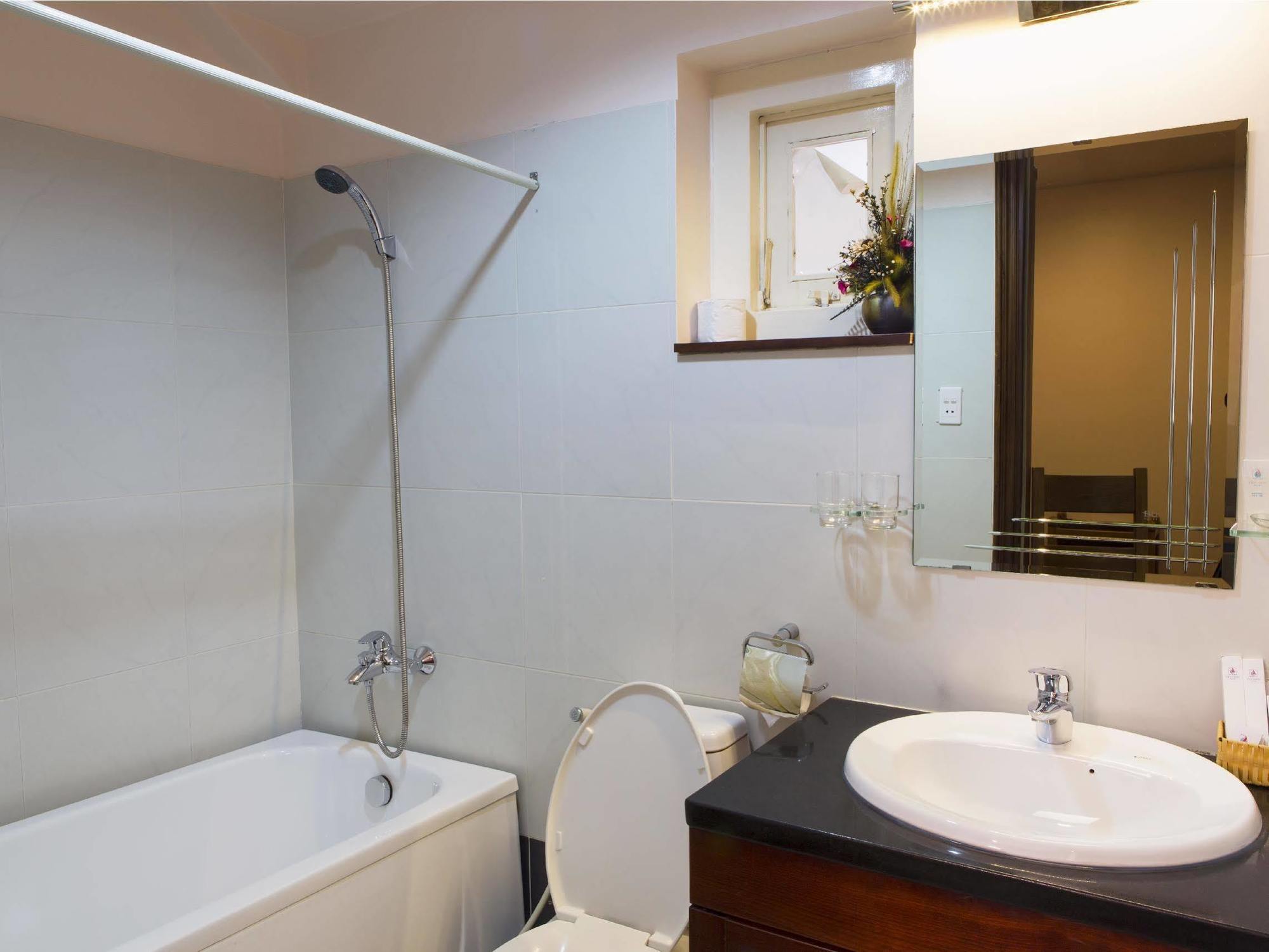 Vien Dong Phu My Hung Hotel