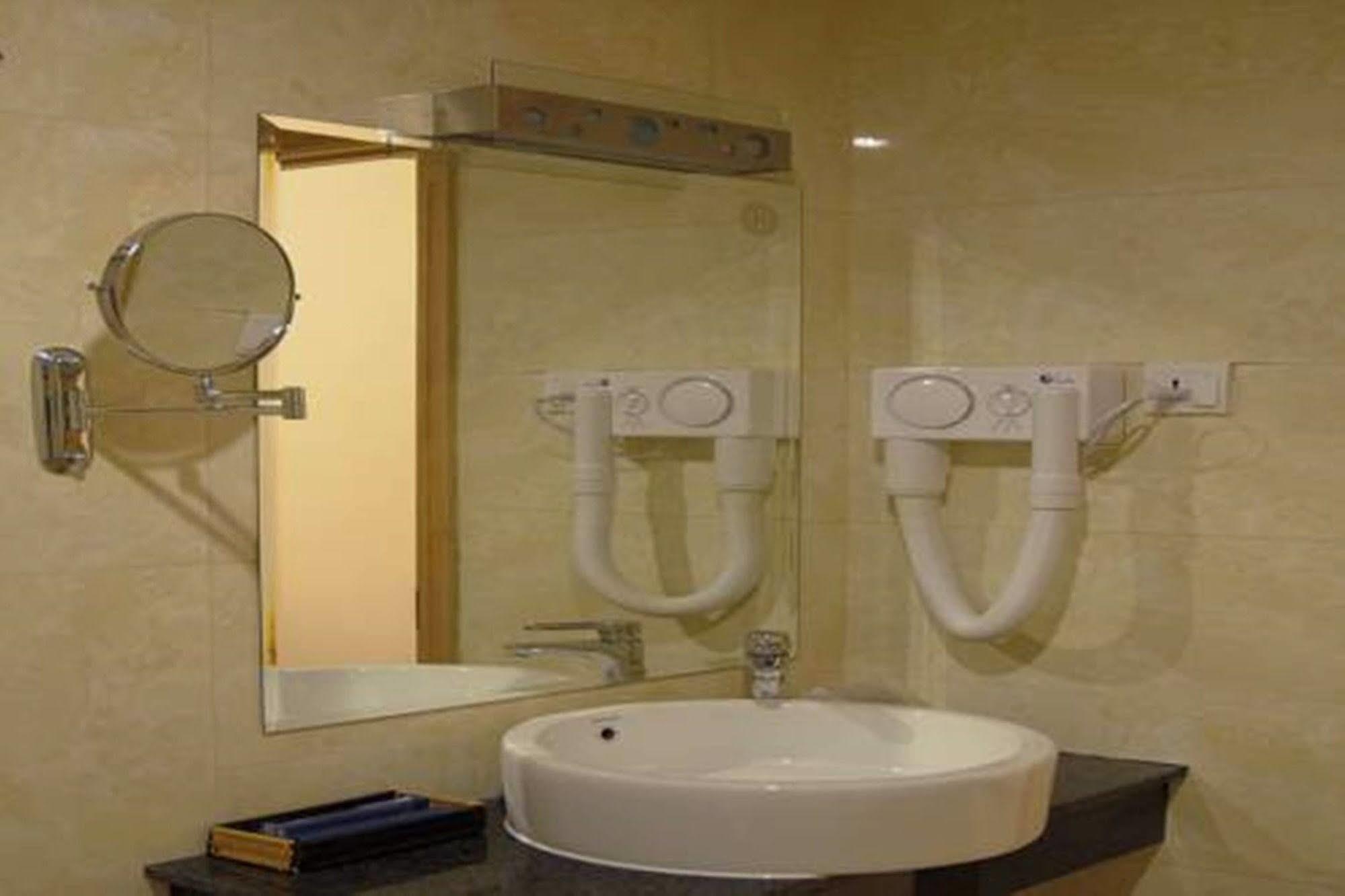 Hotel Gia Huy