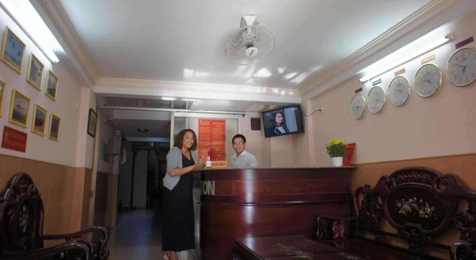 Hotel Elegant Ho Chi Minh City