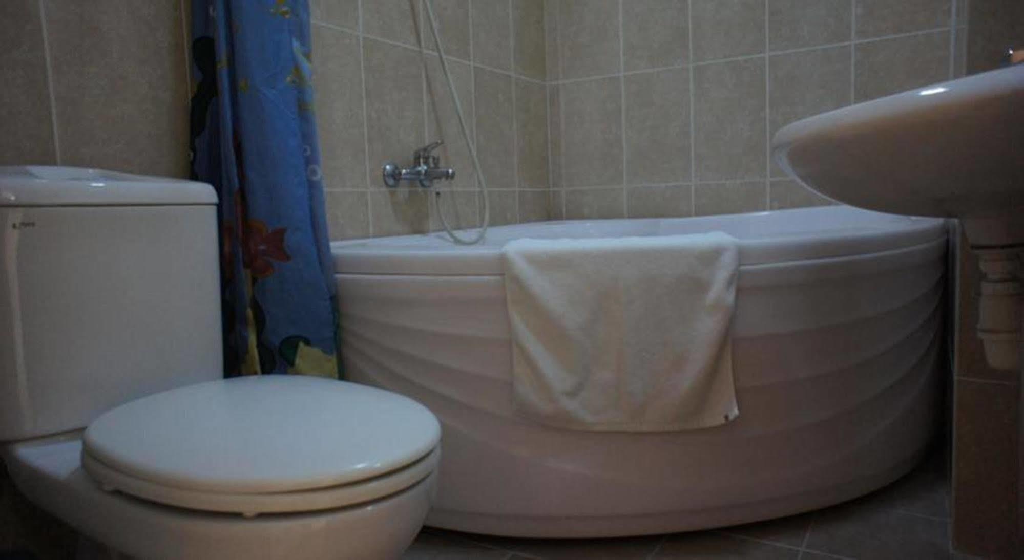 Hotel Elegant 2*