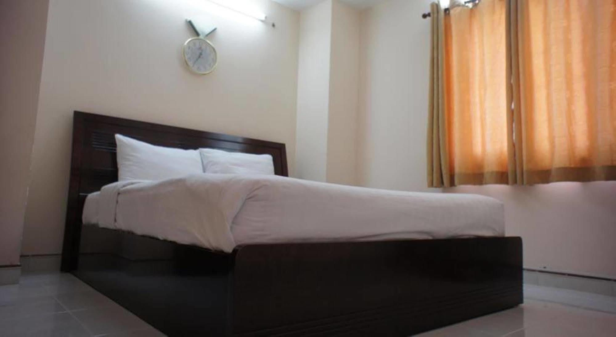 Elegant Hotel