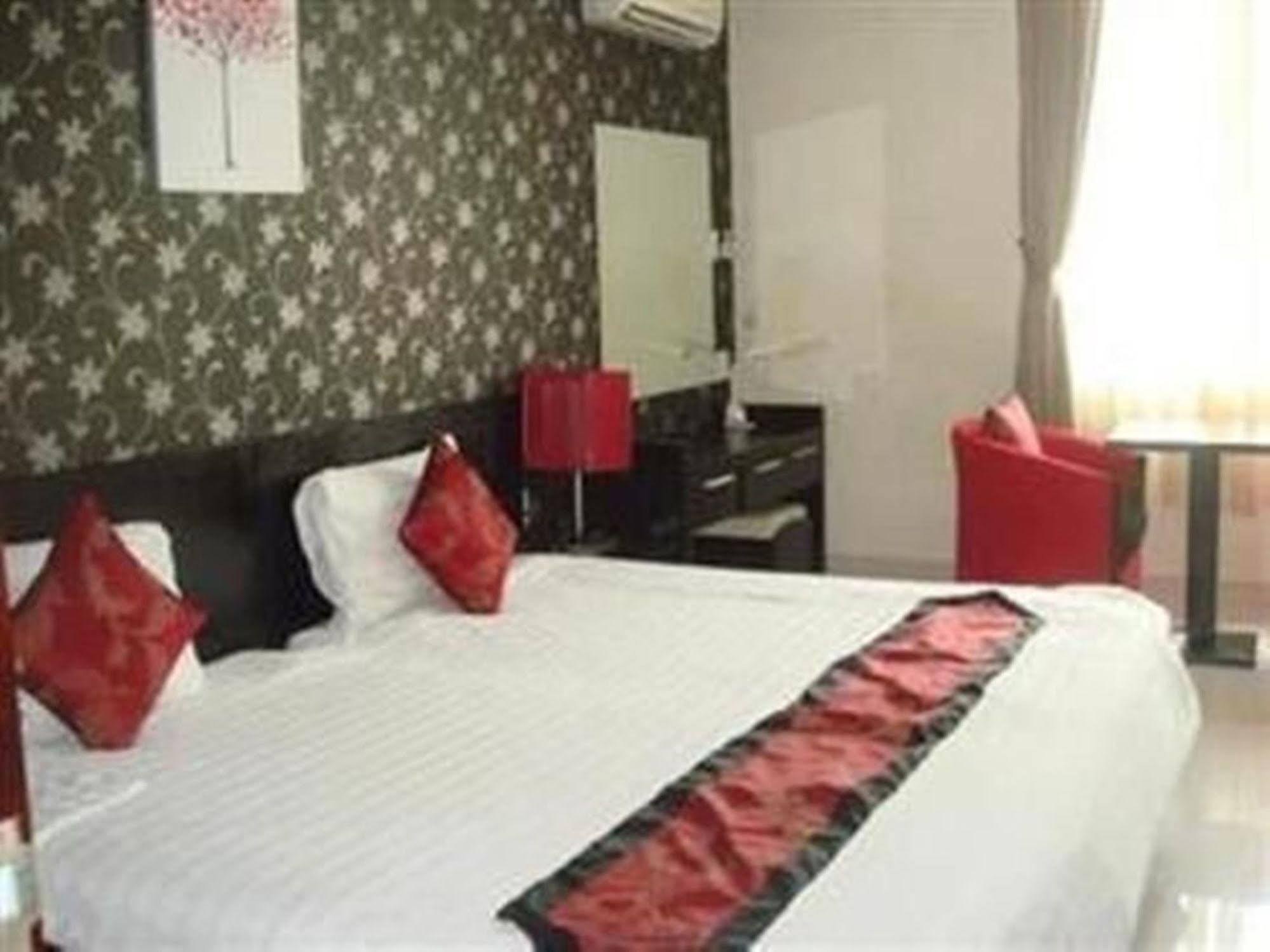 Trung Son Hotel *