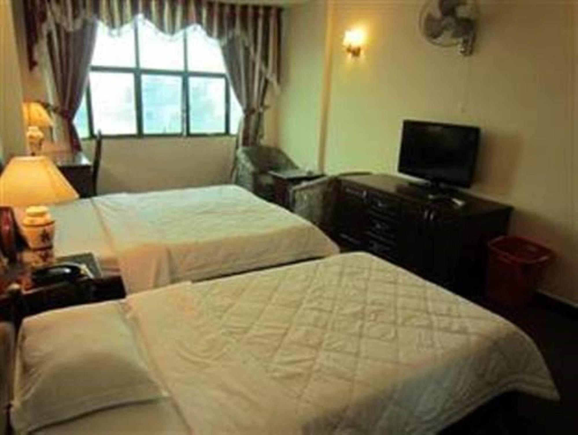 The Sun Hotel 2*