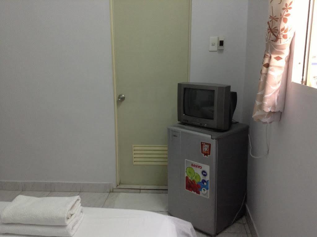 Long Hostel