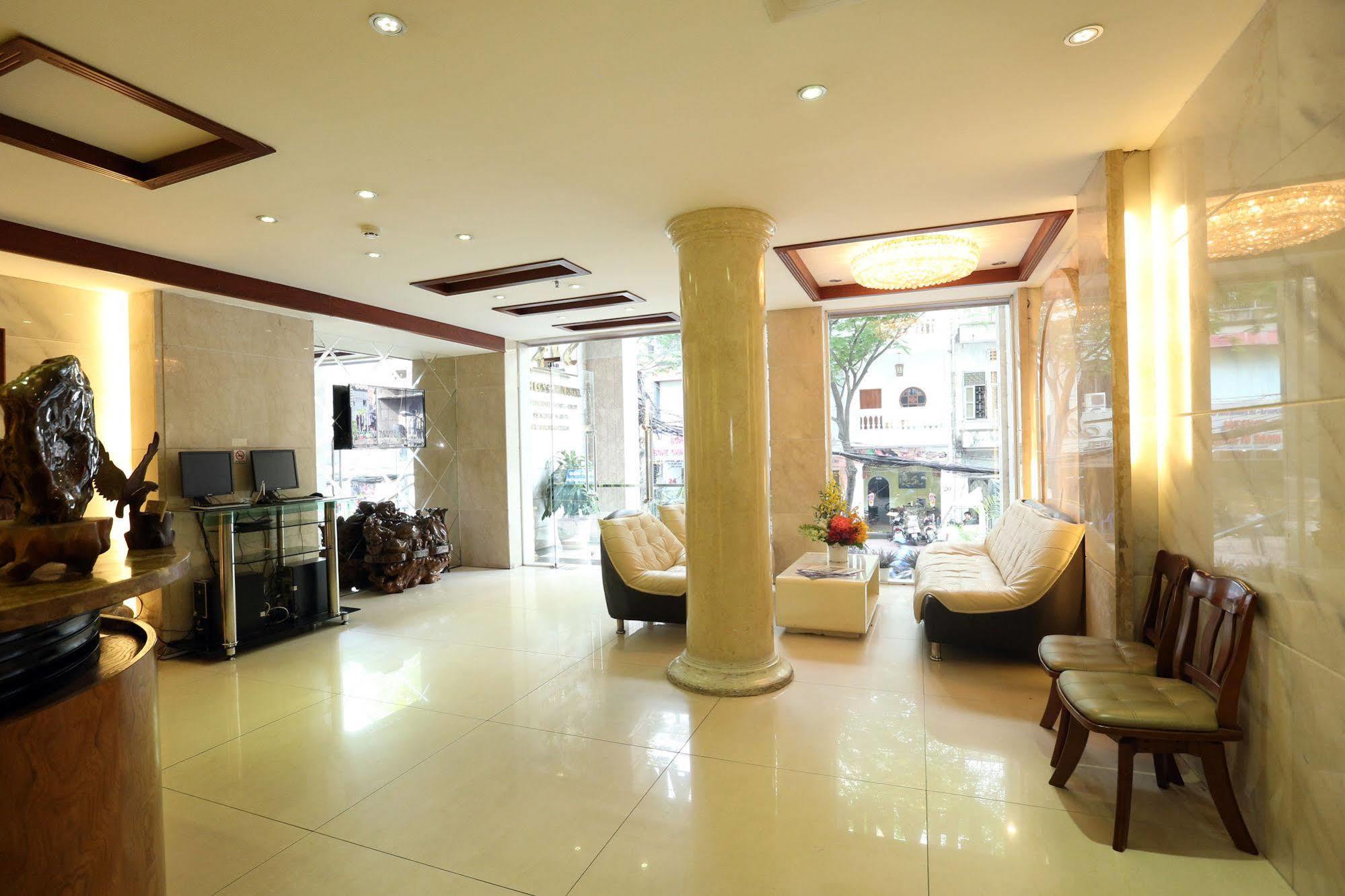Hotel Aha Thanh Long Tan