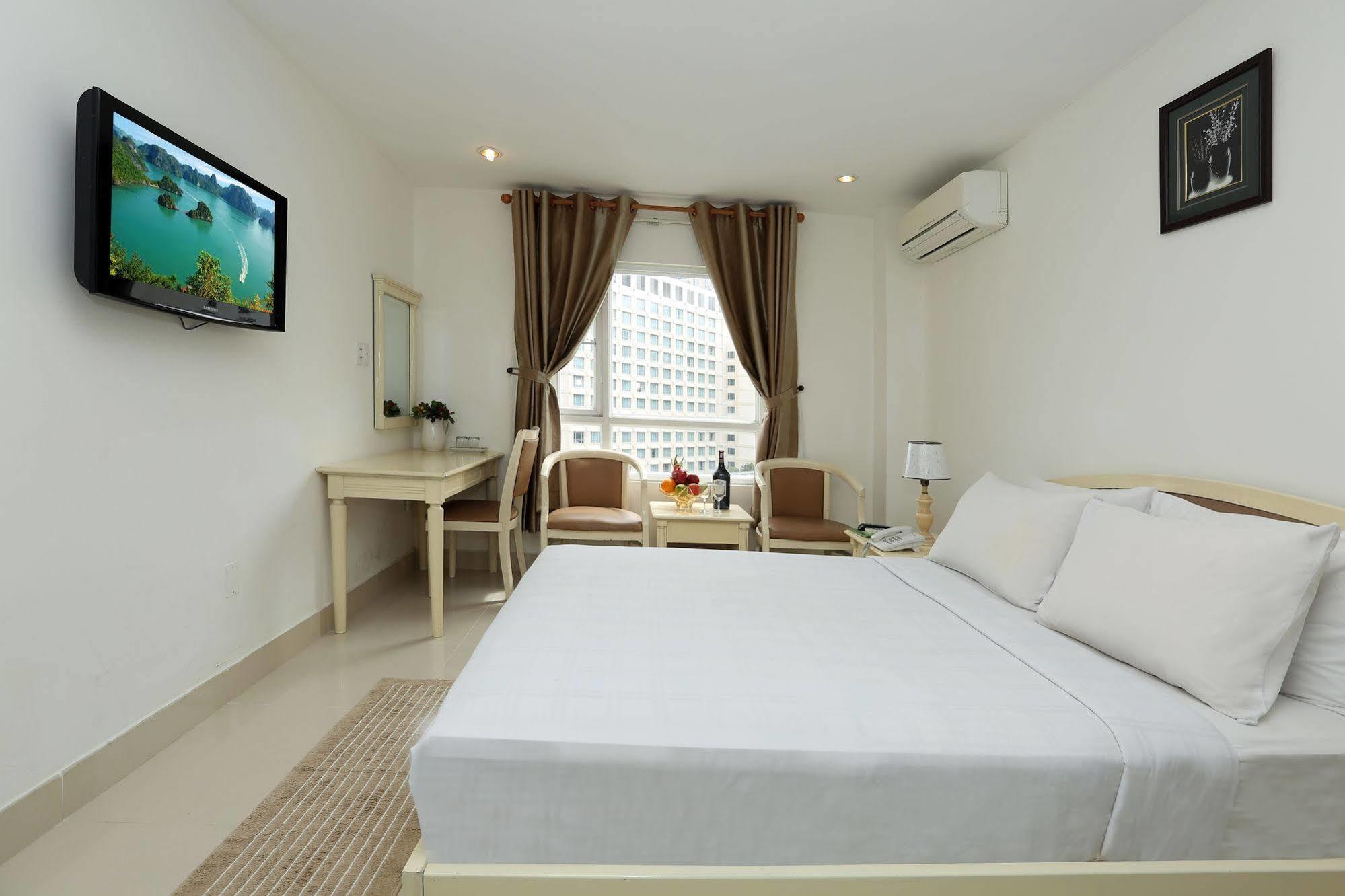 Aha Thanh Long Tan Hotel 2*