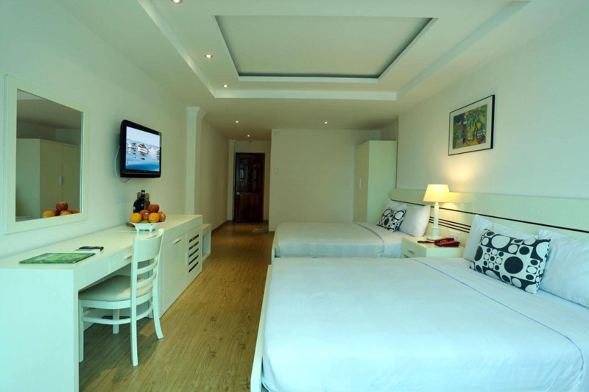 Thanh Long Hotel