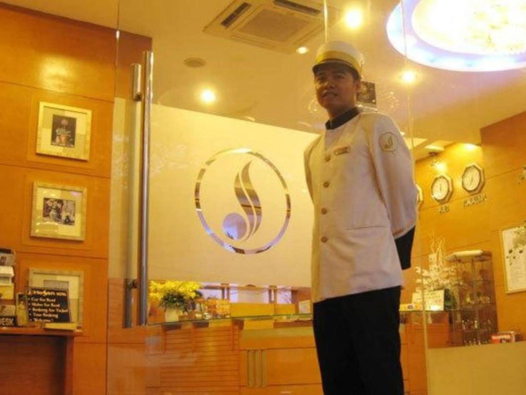 Nicecy Saigon Hotel