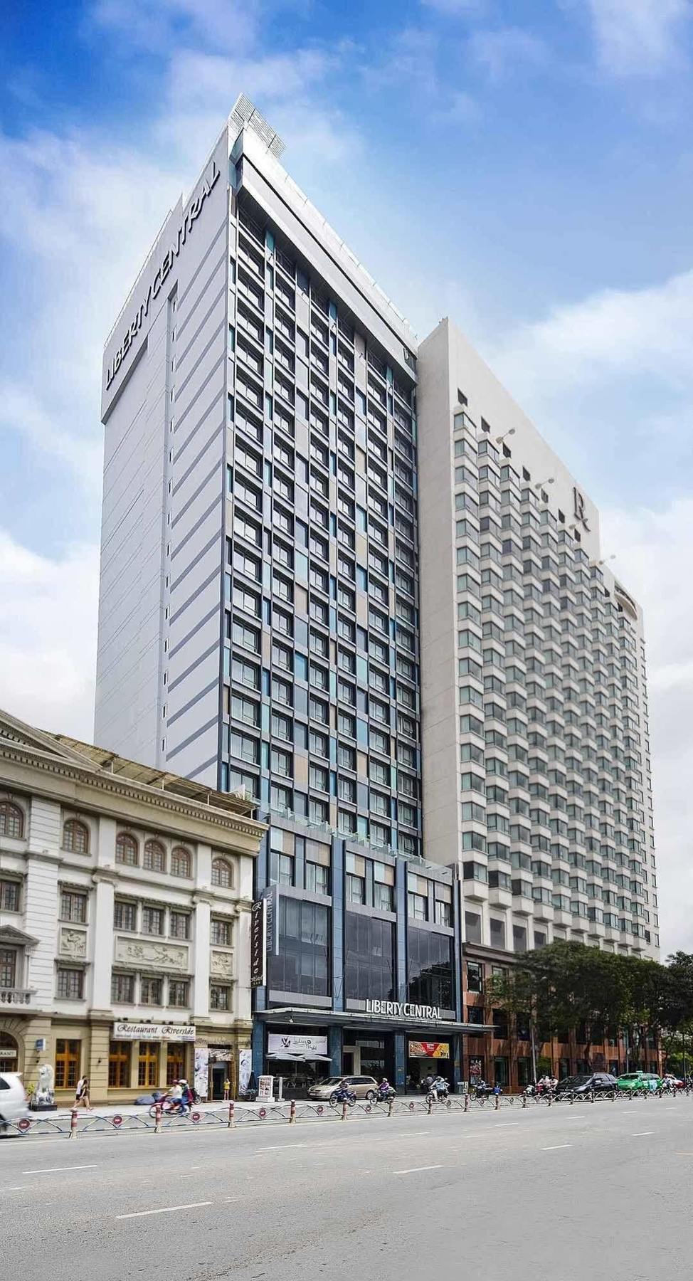 Hotel Liberty Saigon Riverside