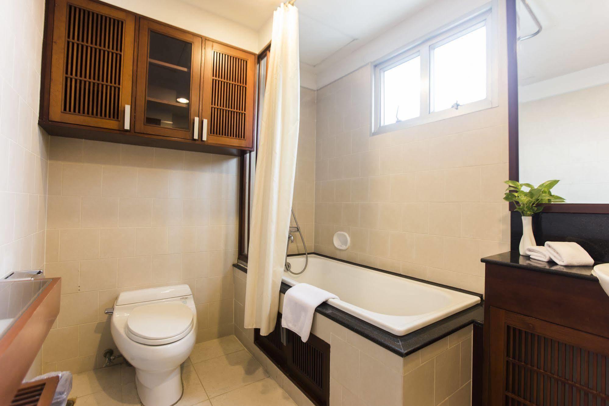 Aparthotel Saigon View Residences 4*