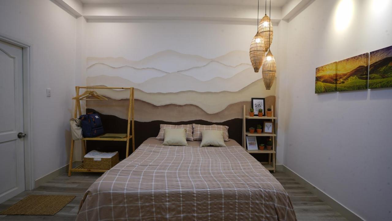Botanic House Saigon *