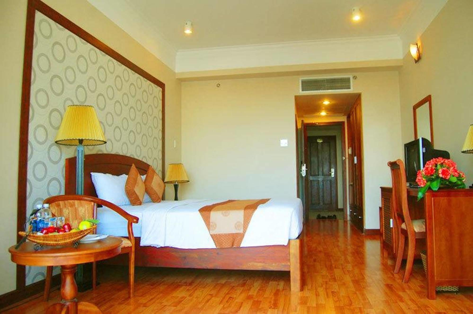 Hotel Guest House 165 3*