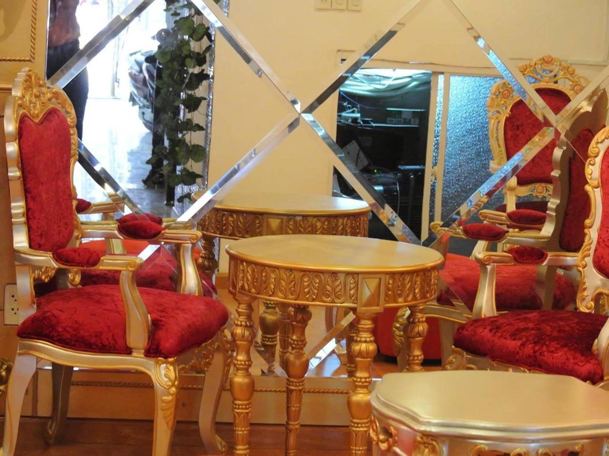 Reddoorz Bui Vien Walking Street Hotel Ho Chi Minh City