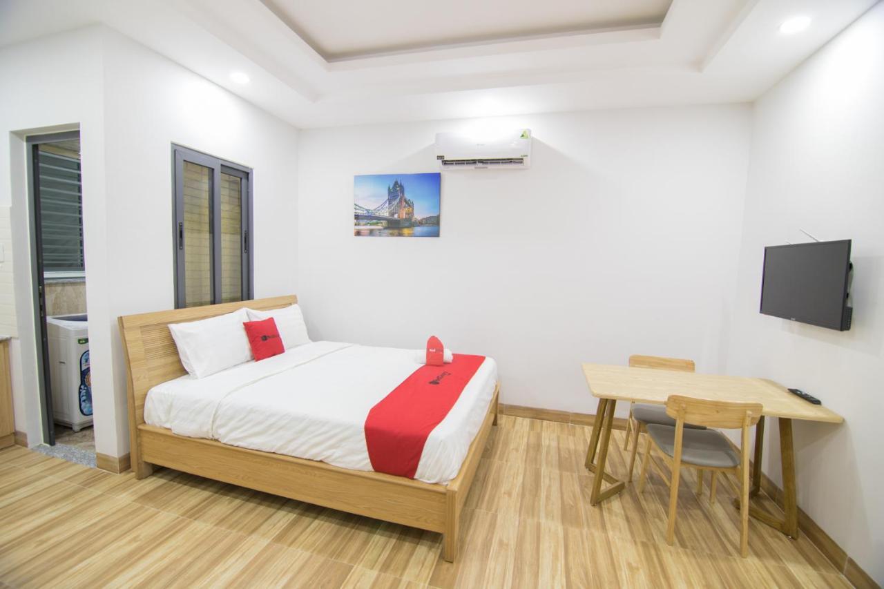Reddoorz Premium Near E-town Guest house Ho Chi Minh City