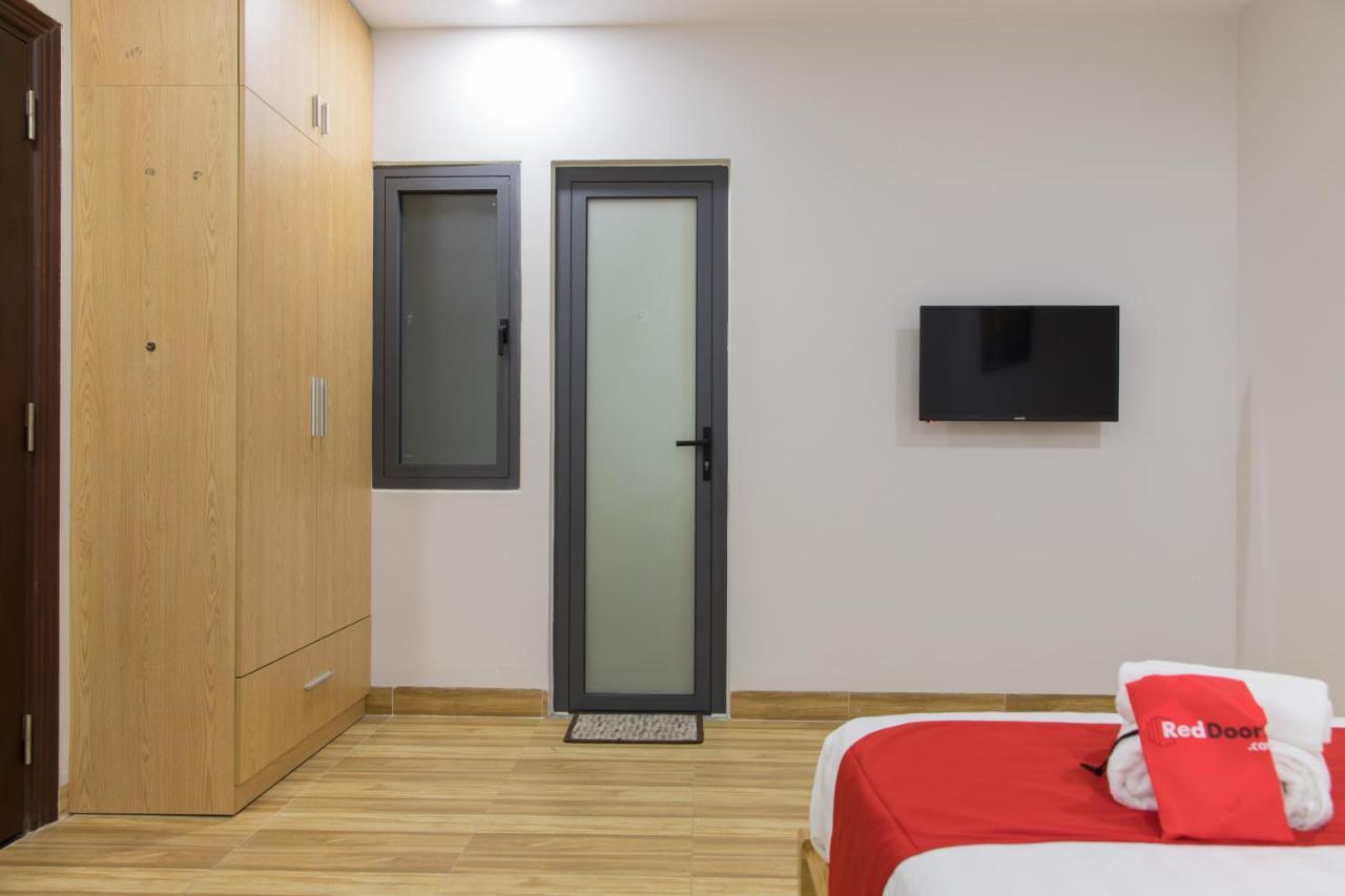 Reddoorz Premium Near E-town 3*