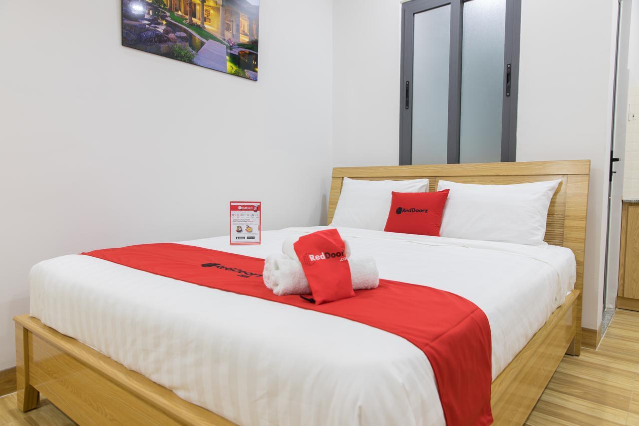 Guest house Reddoorz Premium Near E-town Ho Chi Minh City