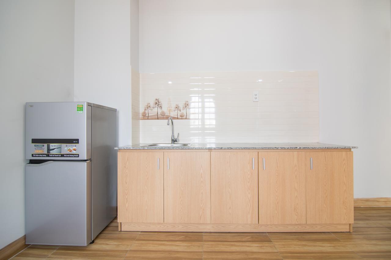 Reddoorz Premium Near E-town 3* Ho Chi Minh City