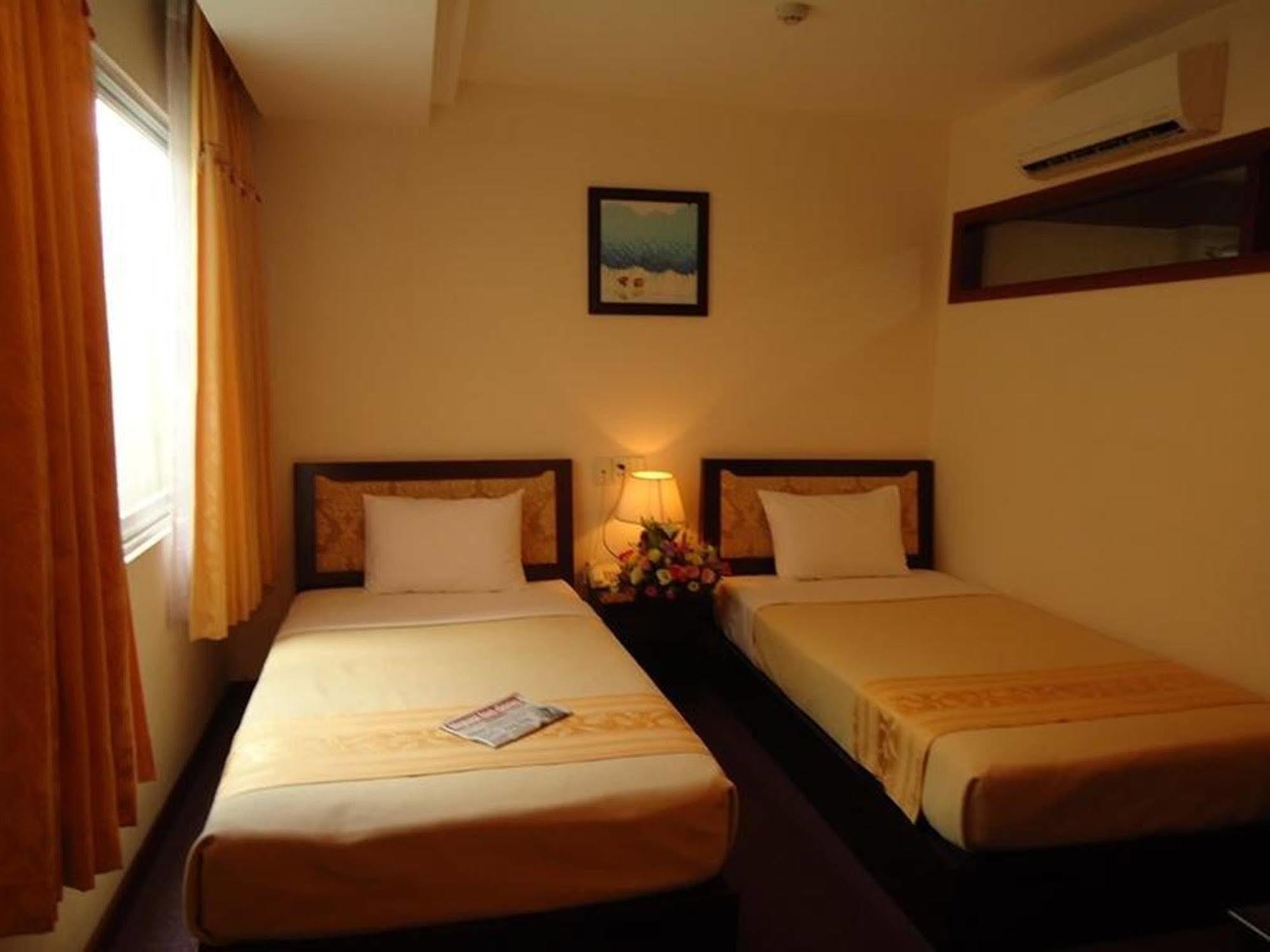 Dong Kinh 3* Ho Chi Minh City
