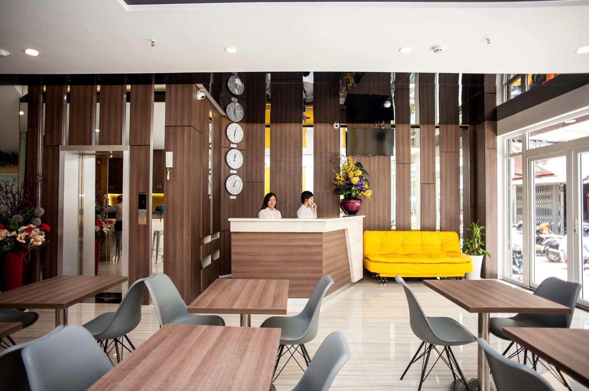 Khách sạn Laluna Saigon 3*