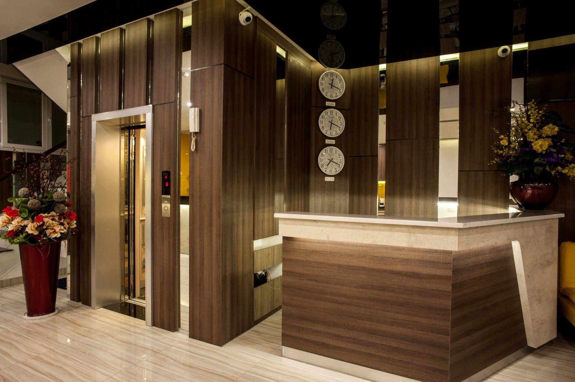 Laluna Saigon Khách sạn 3*