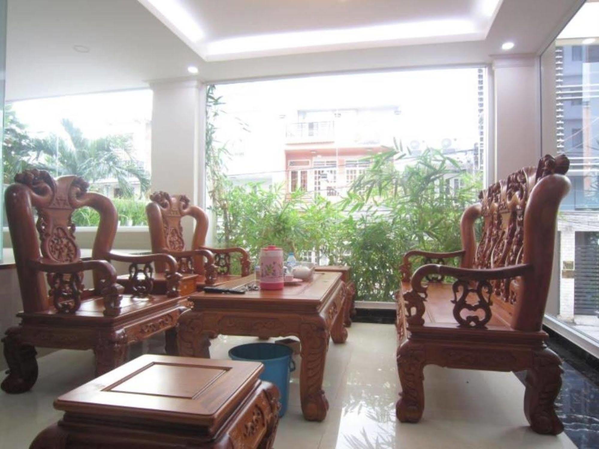 Kelly Serviced Thao Dien Apartment *