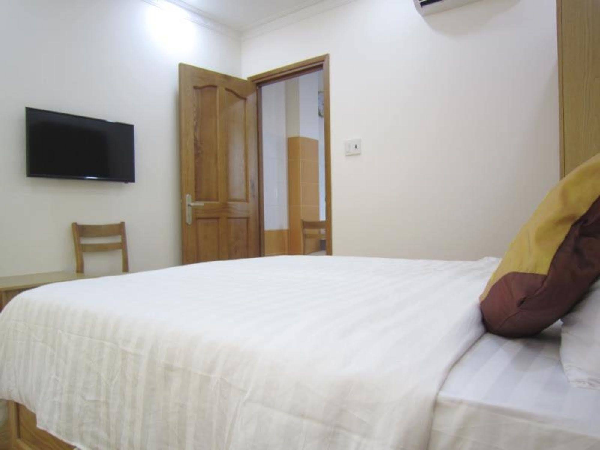 Apartment Kelly Serviced Thao Dien *