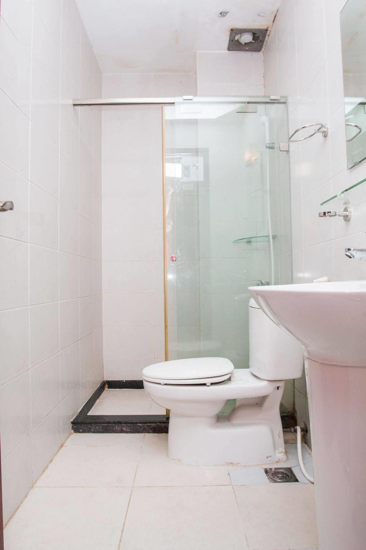 Bizo Diamond Hotel 2*