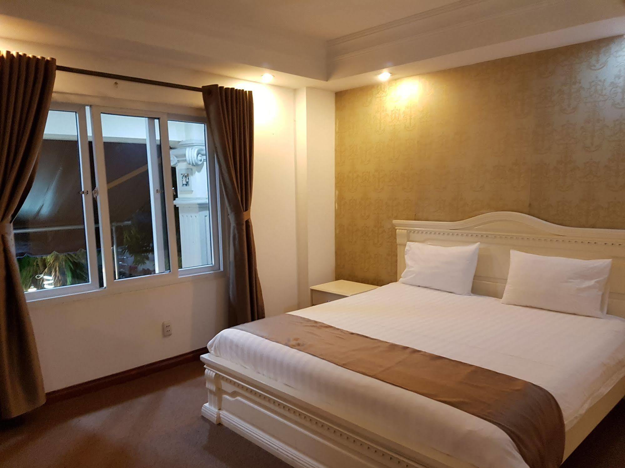 Bizo Diamond Hotel Hotel