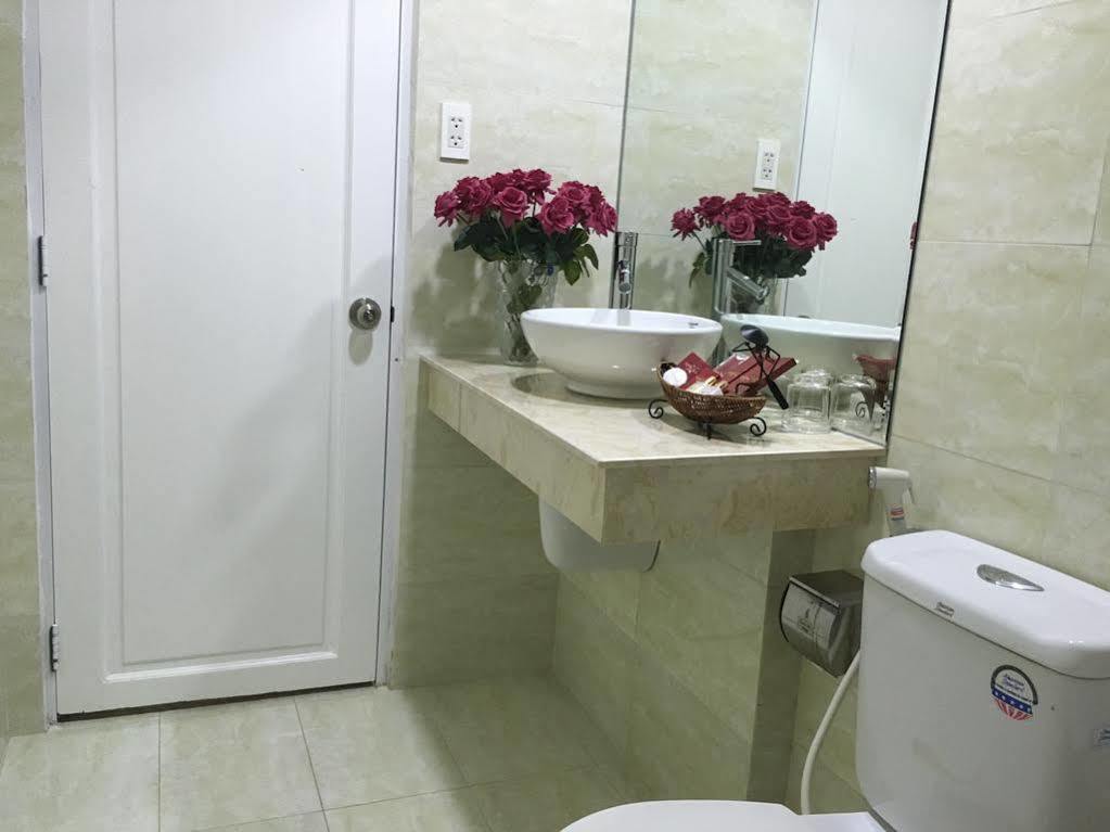 Hong Vina Ben Thanh Hotel 2*